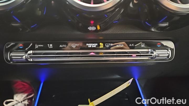 Mercedes  EQB  300 4MATIC #14