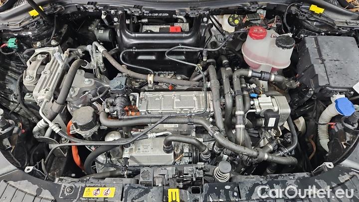 Mercedes  EQA  350 4MATIC #11