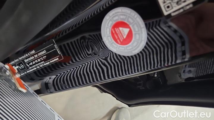 Mercedes  EQB  250 #23