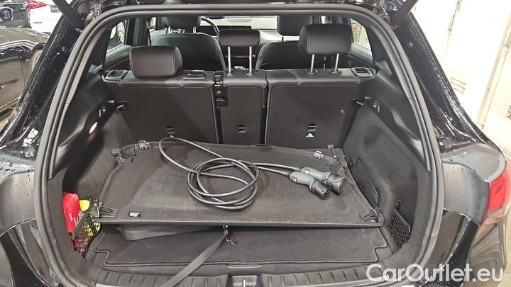 Mercedes  EQA  250 #8