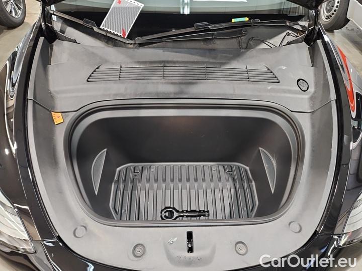 Tesla  Model Y Long Range Dual Motor AWD #11