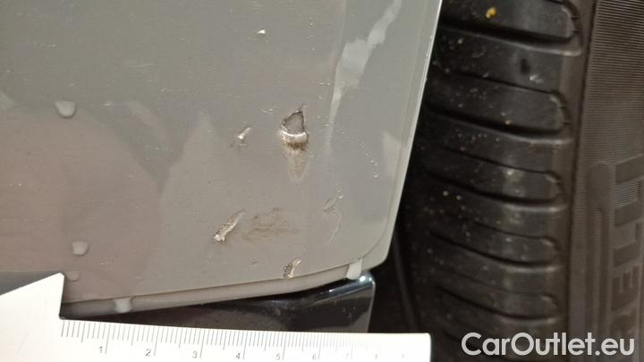 Audi  E-TRON quattro #18