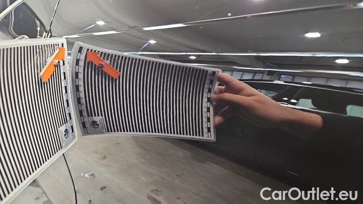 Mercedes  EQA  250 #28