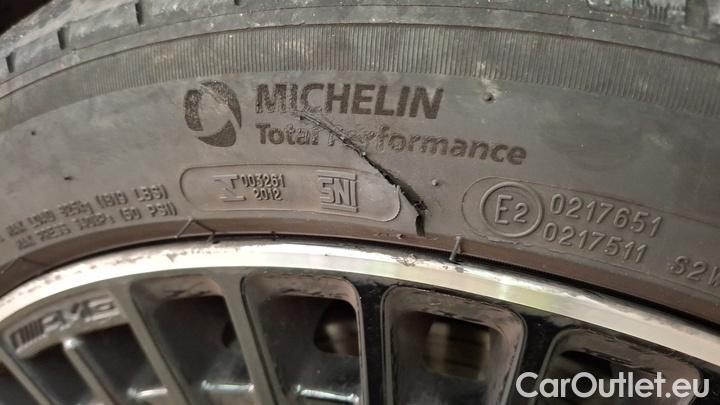 Mercedes  EQC  400 4MATIC AMG Line #26