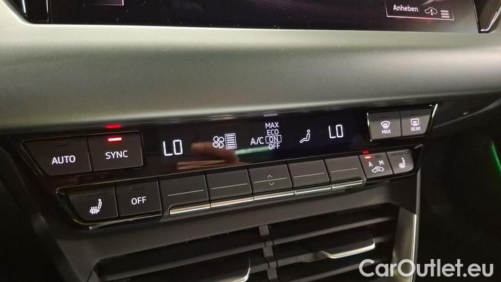 Audi  E-TRON quattro #14