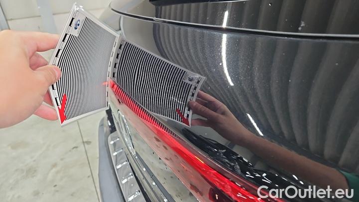 Mercedes  EQA  350 4MATIC #28