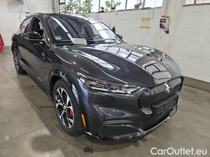 Ford  Mustang 99 kWh AWD #2