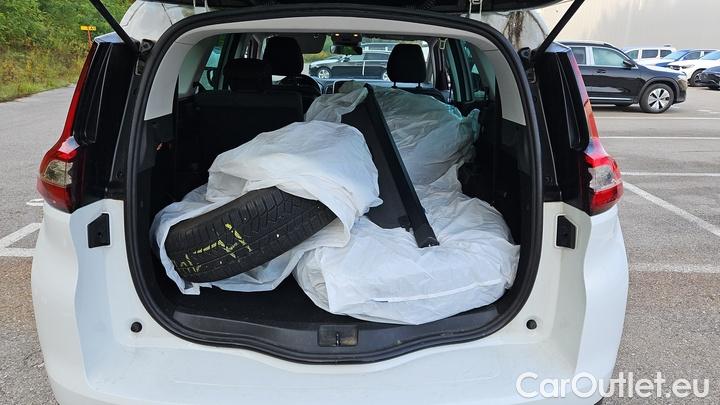 Renault  Grand Scenic BLUE dCi 150 EDC Limited #8