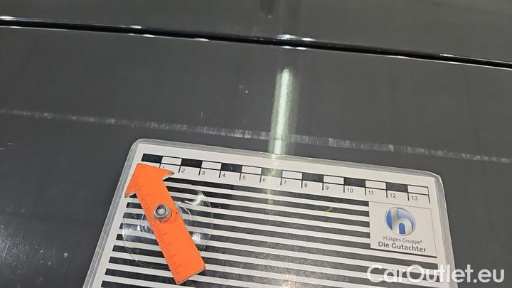 Volkswagen  Golf  2.0 TDI SCR Life Variant #29