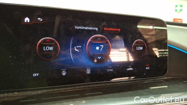 Mercedes  EQC  400 4MATIC AMG Line #14