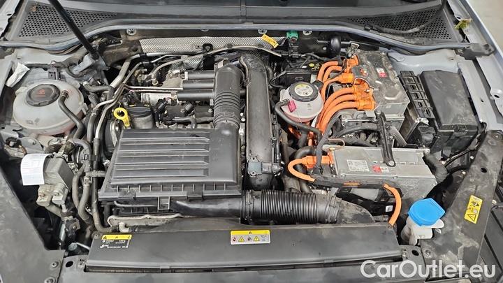 Volkswagen  Passat 1.4 TSI DSG GTE Variant #11