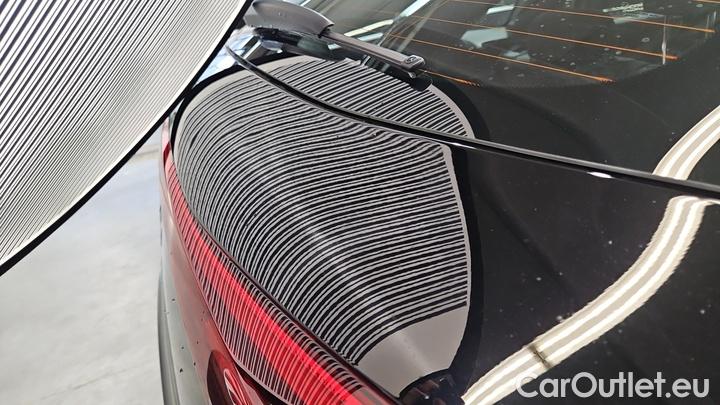 Mercedes  EQA  250 #26