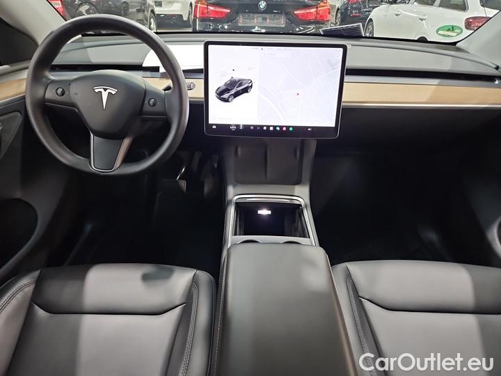 Tesla  Model Y Long Range Dual Motor AWD #6