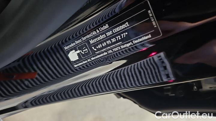 Mercedes  EQB  250 #21