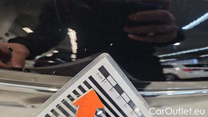 Mercedes  EQA  250 #17