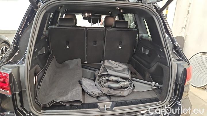 Mercedes  EQB  300 4MATIC #8