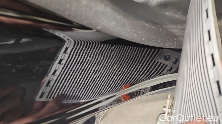 Mercedes  EQB  250 #29