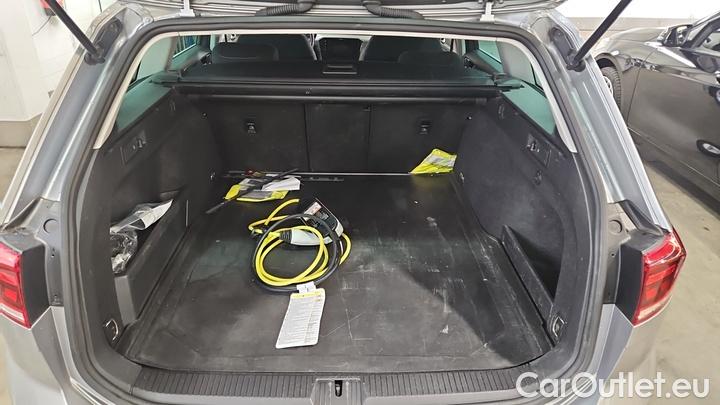 Volkswagen  Passat 1.4 TSI DSG GTE Variant #8