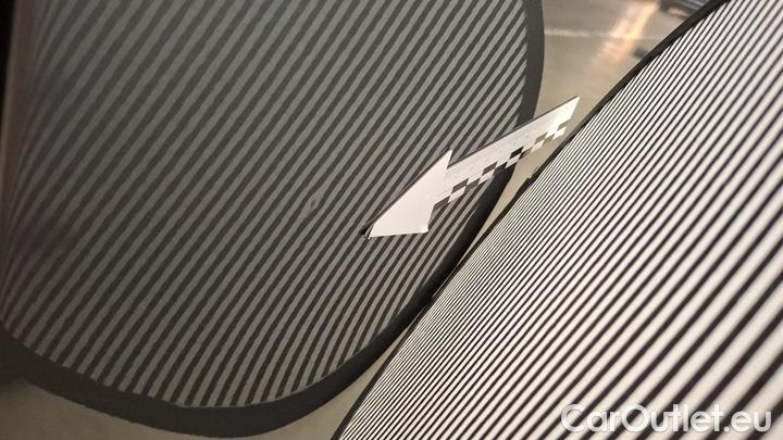 Mercedes  EQC  400 4MATIC AMG Line #19