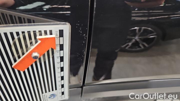 Mercedes  EQB  300 4MATIC #24