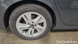 Volkswagen  Golf  2.0 TDI SCR Life Variant #10