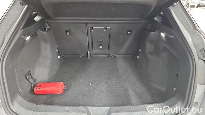 Volkswagen  ID.4 Pro Performance 77 kWh 150 kW Pro #8