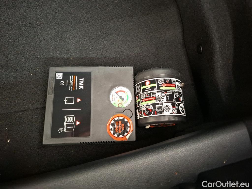 Bmw  Serie 1 BMW Série 1 / 2019 / 5P / Berline 116i DKG7 Business Design #11