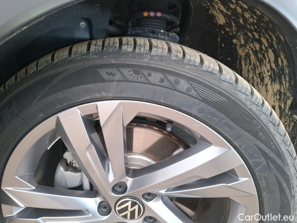 Volkswagen  Tiguan VOLKSWAGEN  / 2020 / 5P / SUV 1.4 eHybrid 245 DSG6 R-Line #14