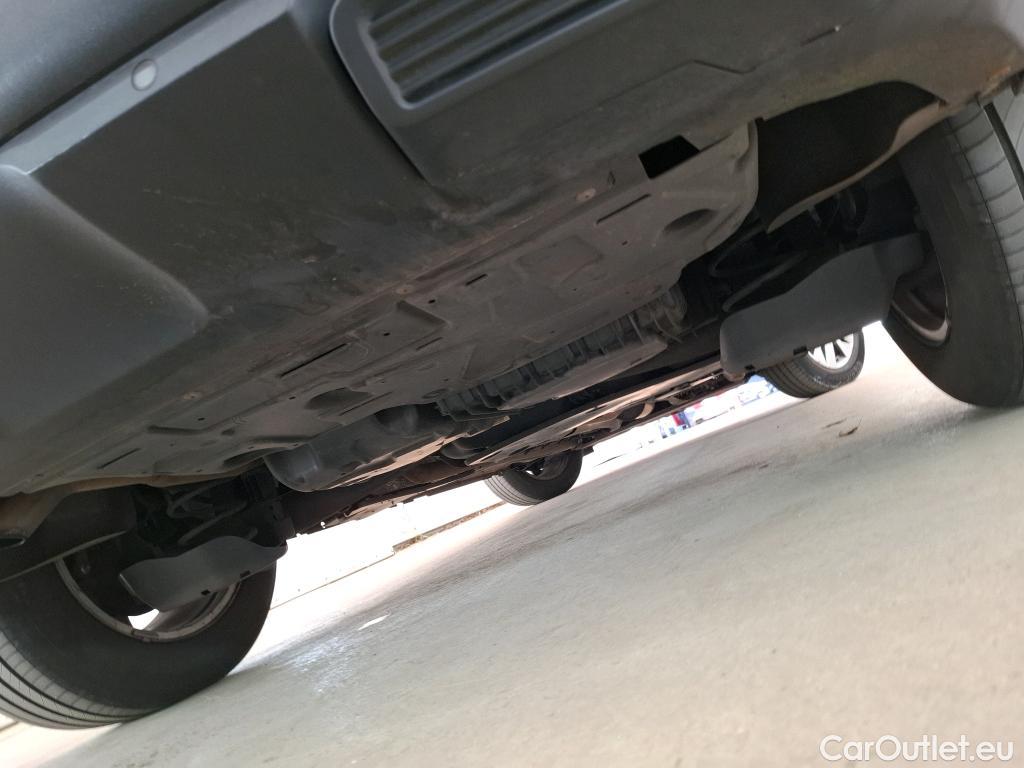 Peugeot  3008  Active Business 1.5 HDi 130CV BVA8 E6dT #9