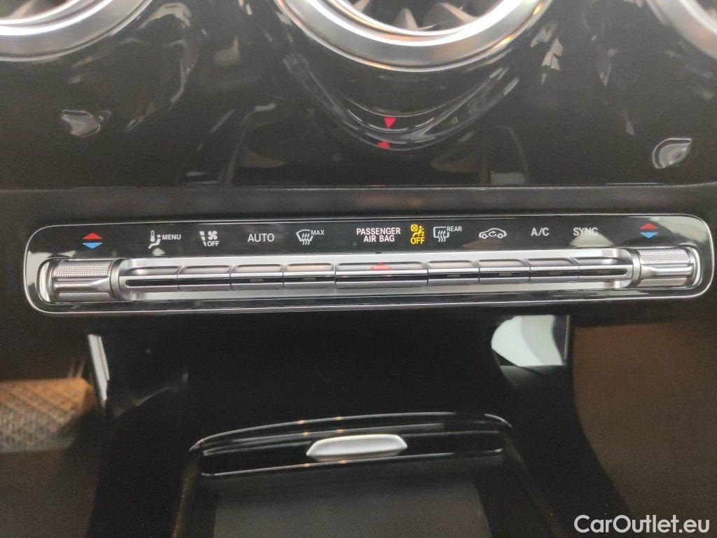 Mercedes  CLA-Klasse Mercedes-Benz CLA CLA 180 Business Solution Aut. 4d #34