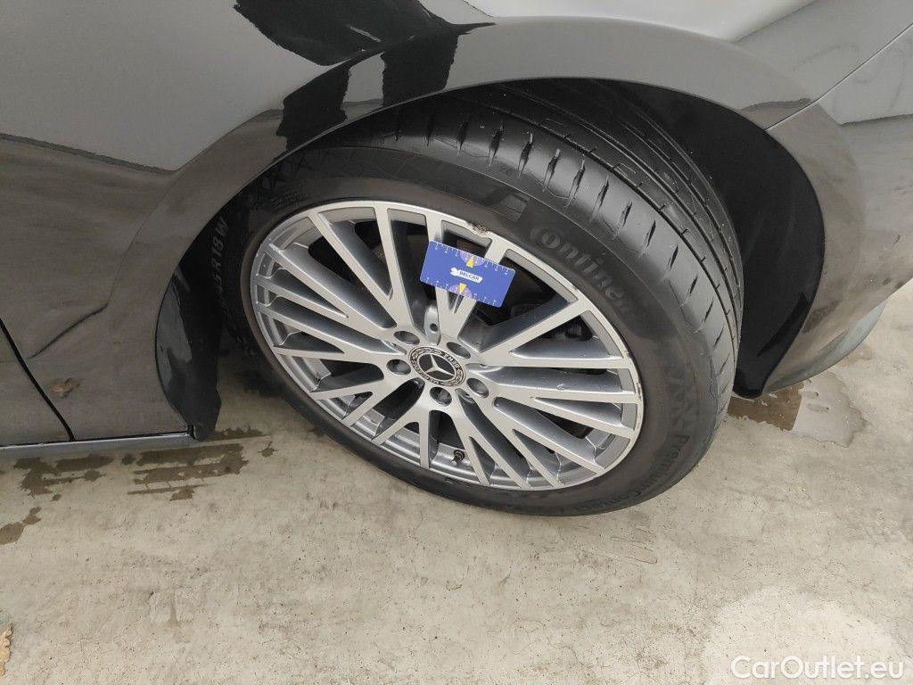 Mercedes  CLA-Klasse Mercedes-Benz CLA CLA 180 Business Solution Aut. 4d #54