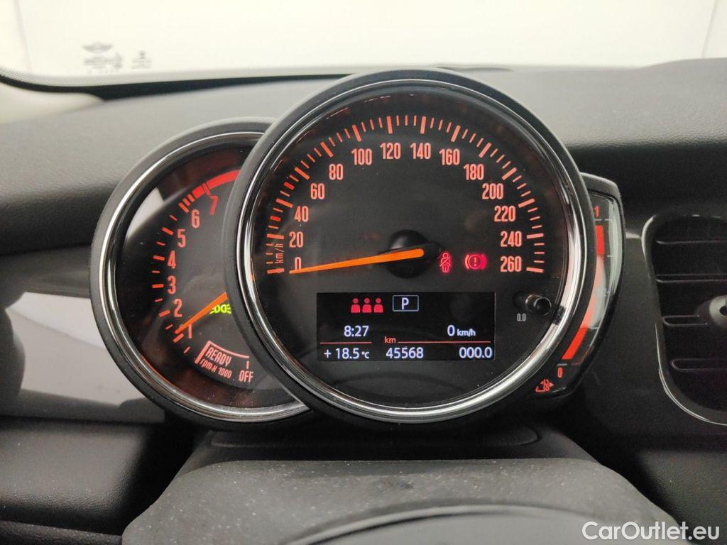 Mini  Cooper Mini 5 door One Aut. 5d #6