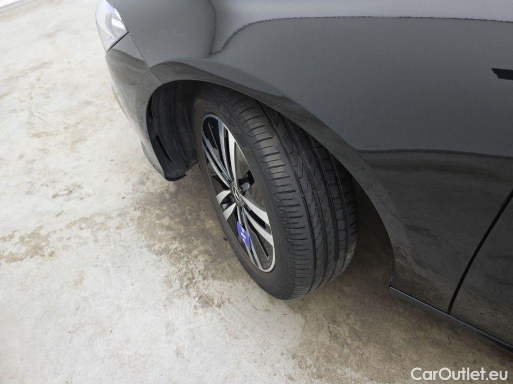 Mercedes  CLA-Klasse Mercedes-Benz CLA CLA 250 e Business Solution 4d #30