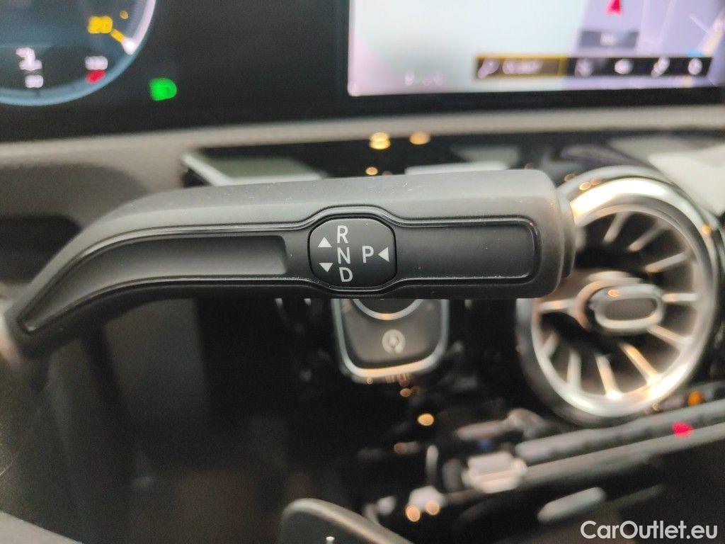 Mercedes  CLA-Klasse Mercedes-Benz CLA CLA 180 Business Solution Aut. 4d #33