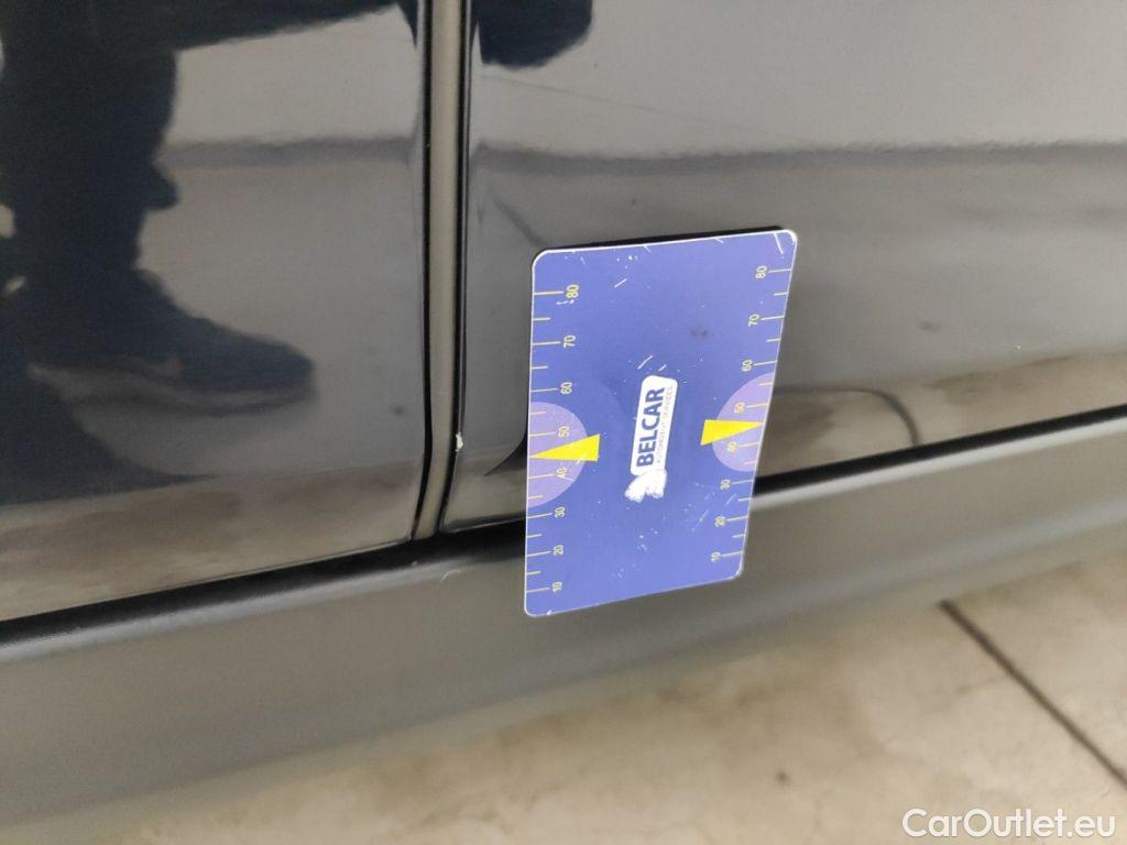 Mini  Cooper Mini 5 door One Aut. 5d #23