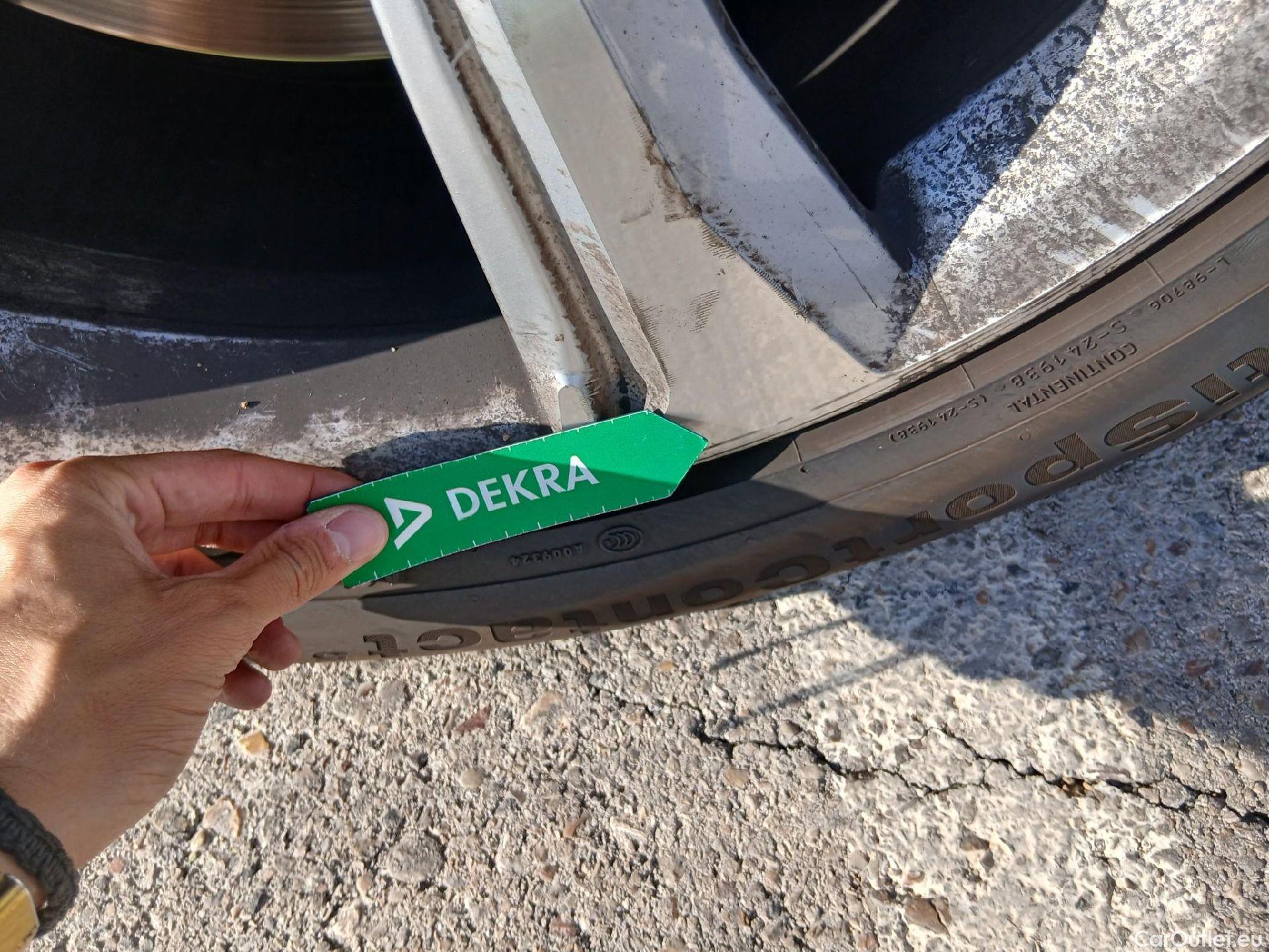  Audi  Q5 AUDI  / 2016 / 5P / todoterreno S line 35 TDI 120kW quattro S tronic #27