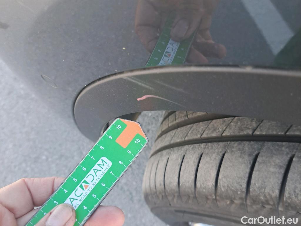 Bmw  X1 Serie  sDrive 18i Advantage 1.5 140CV AT7 E6dT #32