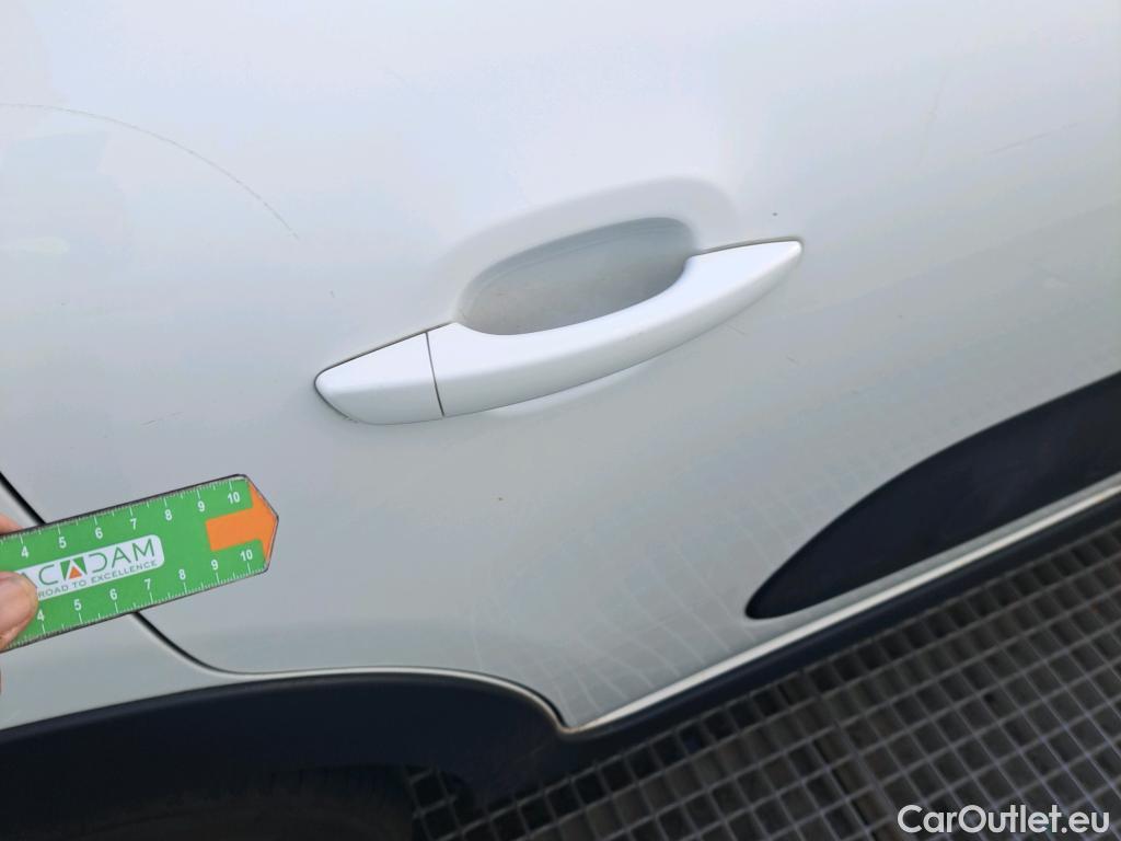  Citroen  C3 CITROEN  / 2016 / 5P / berlina con portón PureTech 60KW (83CV) FEEL #19