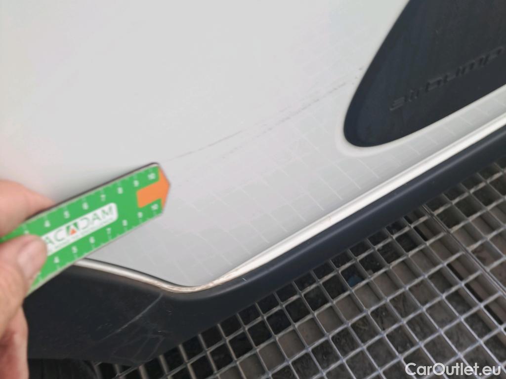  Citroen  C3 CITROEN  / 2016 / 5P / berlina con portón PureTech 60KW (83CV) FEEL #20