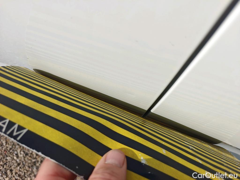  Ford  Kuga FORD  / 2019 / 5P / todoterreno Titanium 2.5 Duratec FHEV 140kW Auto #20