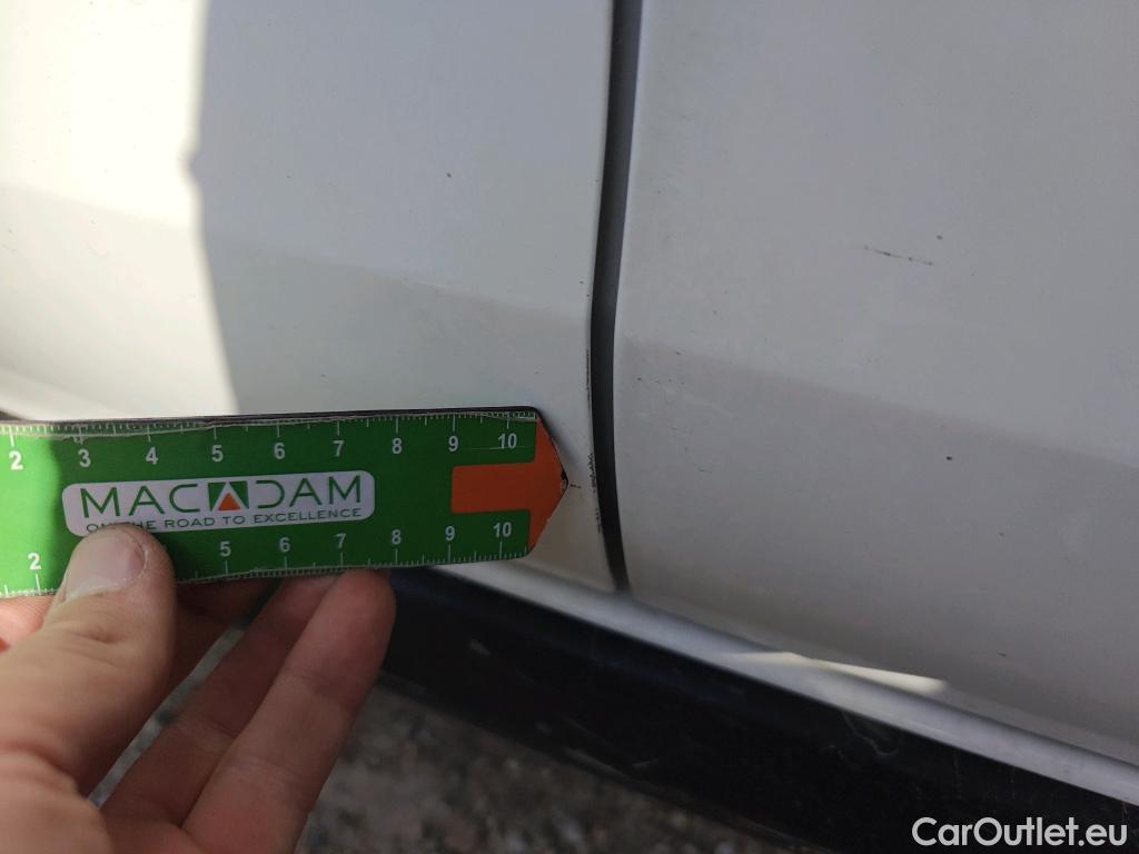 Citroen  C3  Feel 1.2 PureTech 80CV MT5 E6d #3