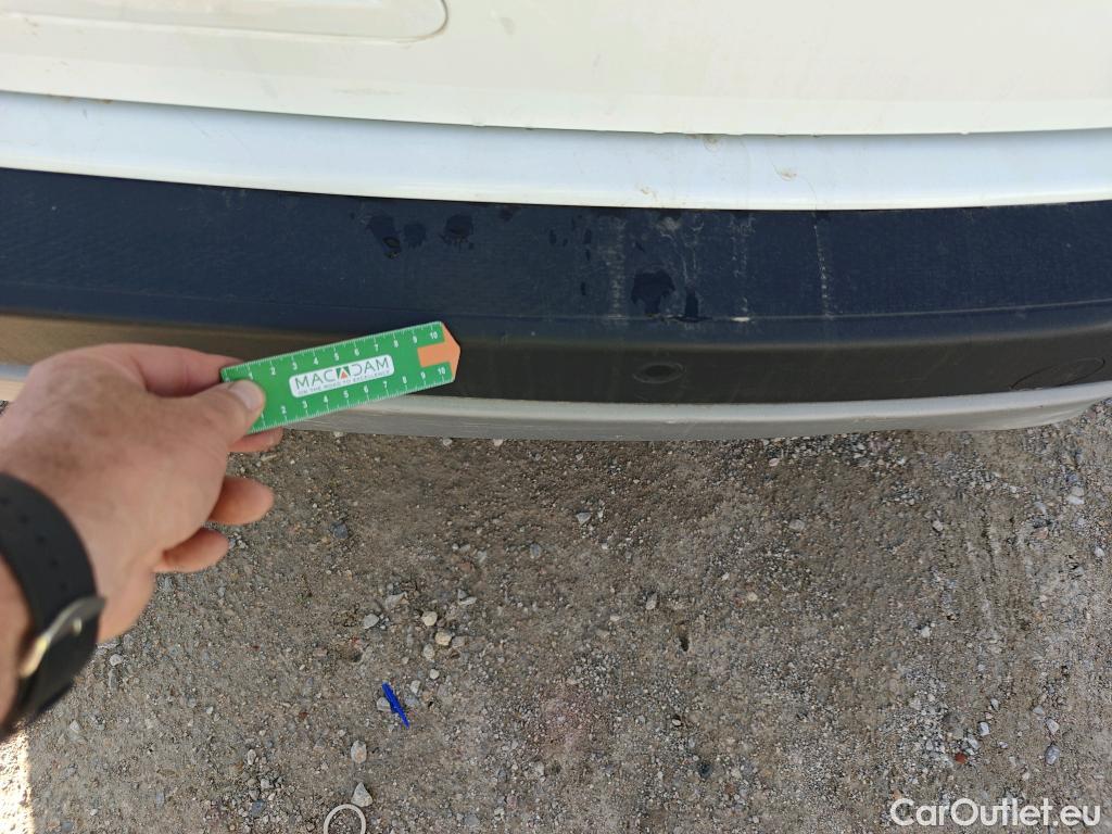  Ford  Kuga FORD  / 2019 / 5P / todoterreno Titanium 2.5 Duratec FHEV 140kW Auto #11