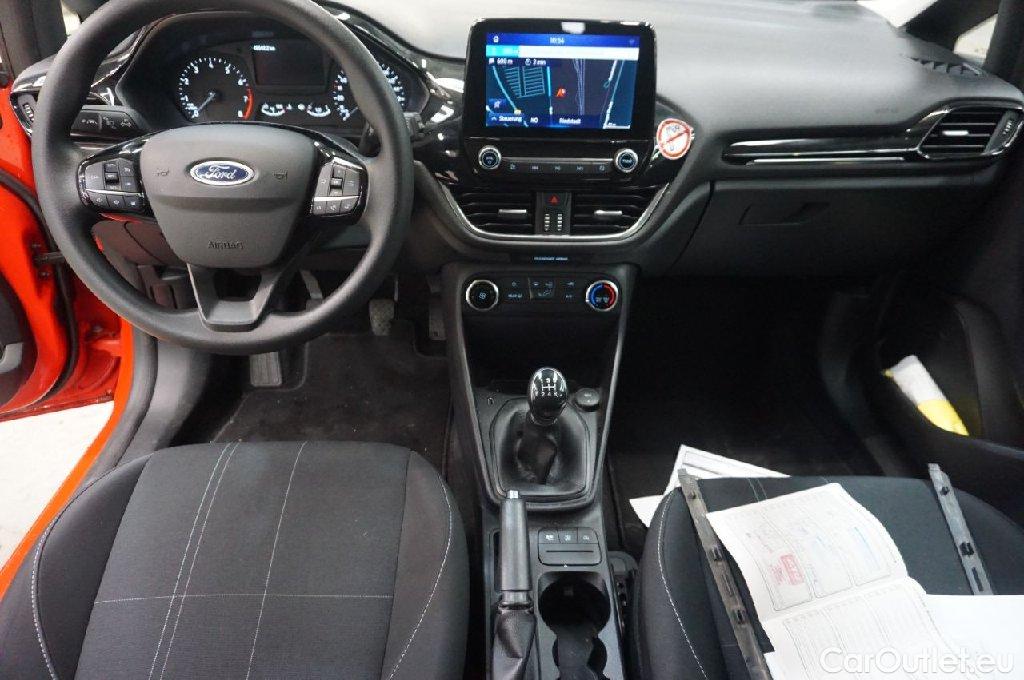 Ford  Fiesta  Cool & Connect 1.1 55KW MT5 E6dT #3