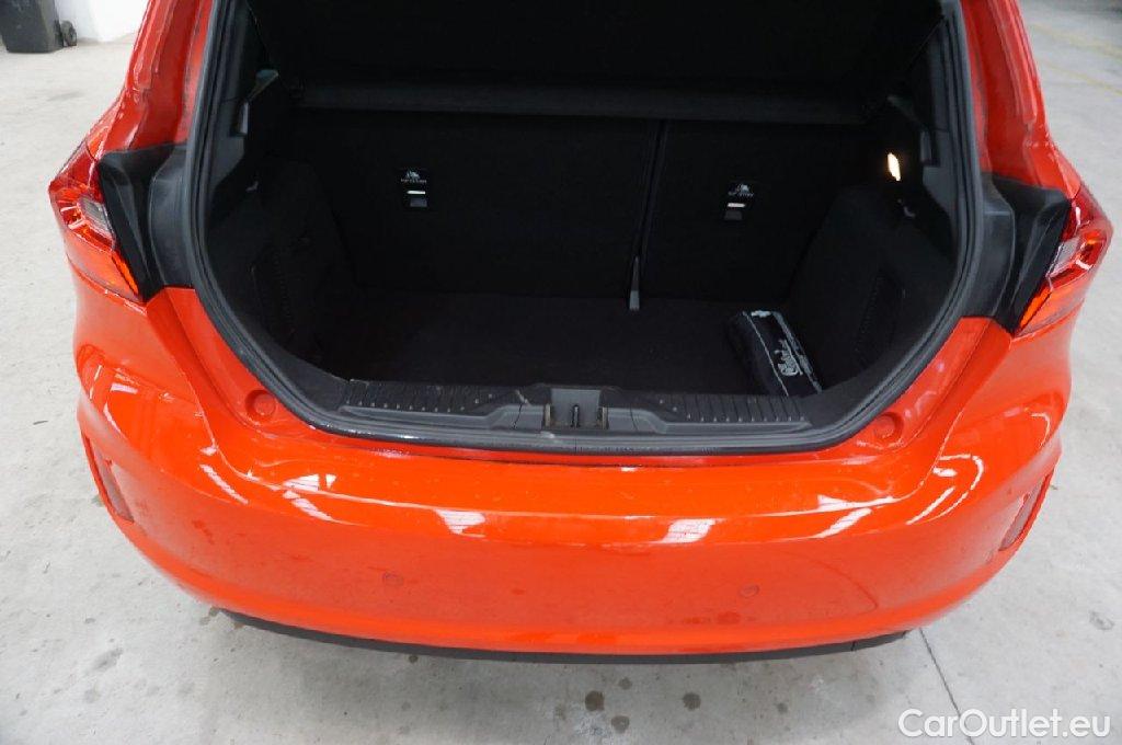 Ford  Fiesta  Cool & Connect 1.1 55KW MT5 E6dT #10