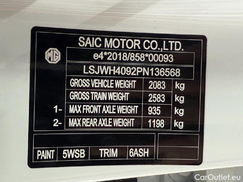 MG  EHS MG MG4 Standard 5d 125kW #32