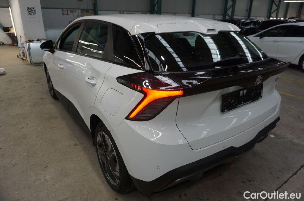 MG  EHS MG MG4 Standard 5d 125kW #8