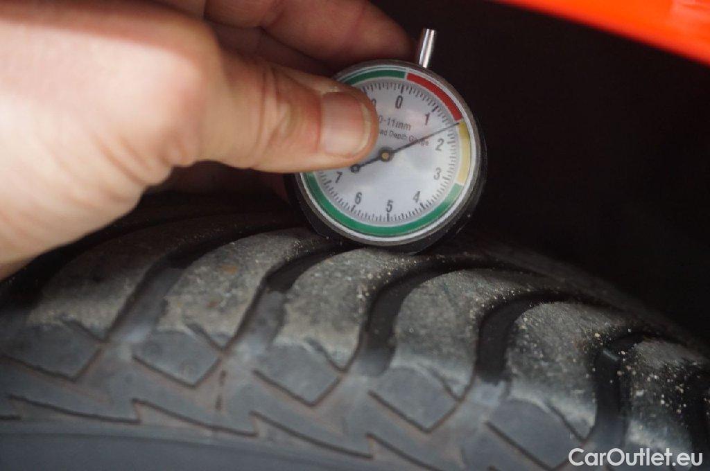 Ford  Fiesta  Cool & Connect 1.1 55KW MT5 E6dT #26