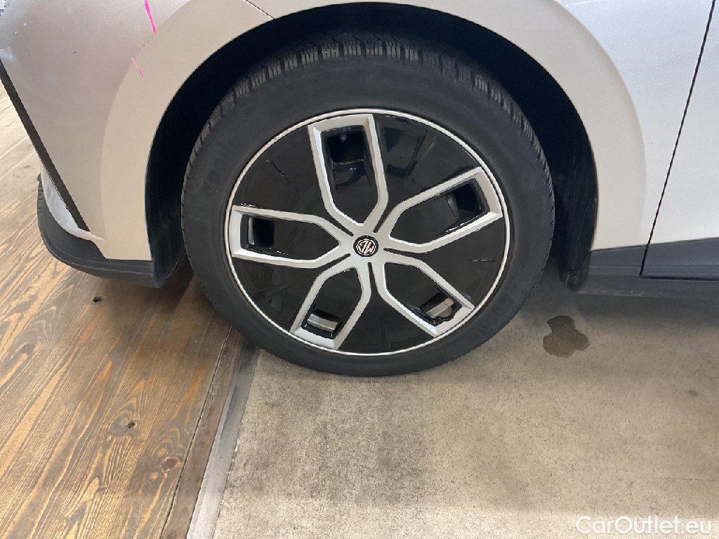 MG  4 MG MG Luxury 5d 150kW #26