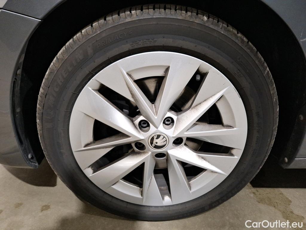 Skoda  Octavia  Combi Style 2.0 TDI 110KW MT6 E6d #22