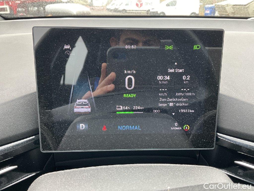 MG  4 MG MG Standard 5d 125kW #6